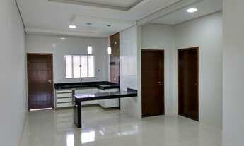 Imagem 6: Aluga-se linda casa no condomínio Terra Rica em Mirassol do Oeste Mt