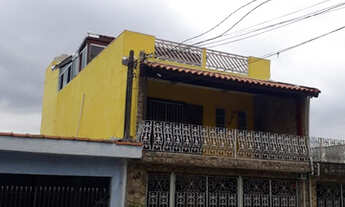 Imagem 2: Sobrado a venda 04 dorms. 02 vagas, espaço gourmet e salão de jogos