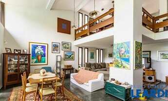 Imagem: SOBRADO - ALTO DE PINHEIROS - SP