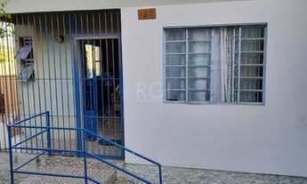 Imagem 1: Porto Alegre - Casa Padrão - Partenon