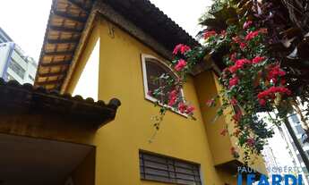 Imagem: CASA ASSOBRADADA - REAL PARQUE - SP