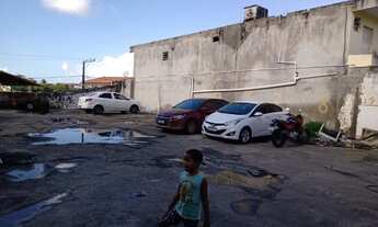 Imagem 2: Prédio em Itapon com 600m2, 800m2 area construida