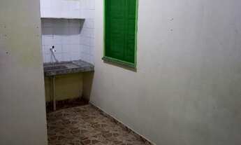 Imagem 2: Quarto para solteiro (a) ou casal sem filhos