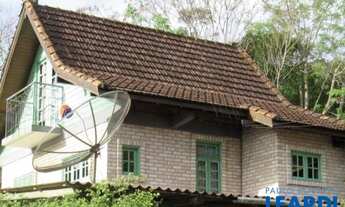 Imagem: SOBRADO - SAMBAQUI - SC