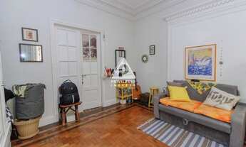 Imagem 5: Casa Imponente, Raridade em estilo neoclássico