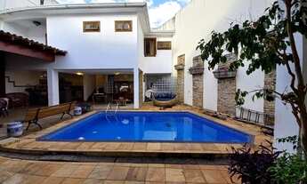 Imagem 2: Excelente imóvel nobre com 3 andares