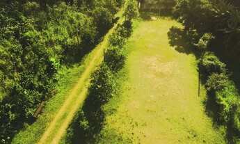 Imagem 3: Vendo granja em São Lourenço da Mata. Veja o vídeo no YouTube