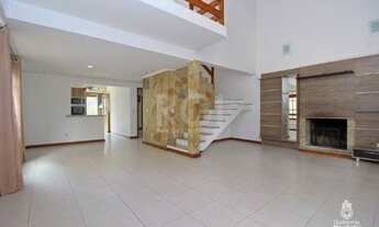 Imagem 3: Porto Alegre - Casa Padrão - Hípica