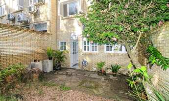 Imagem 5: Casa de condomínio para venda tem 219 metros quadrados com 3 quartos