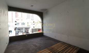 Imagem 6: Prédio em esquina comercial Moema