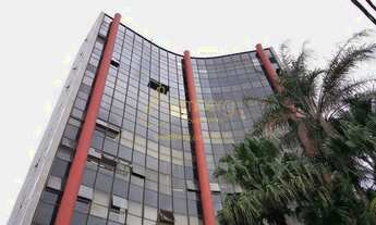 Imagem 2: Sala comercial em localização Privilegiada