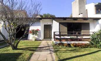 Imagem 2: Porto Alegre - Casa Padrão - Jardim Isabel