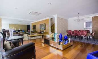 Imagem 2: Encantadora e super bem localizada!