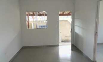 Imagem 2: Casa com 2 dormitórios para alugar em Belo Horizonte