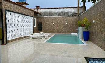 Imagem: Casa com 1 suíte e 3 quartos na praia do