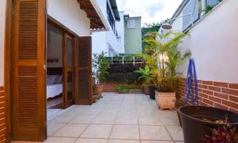 Imagem 7: Casa de 230 metros quadrados no bairro Jardim Botânico com 3 quartos