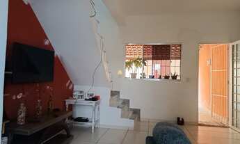 Imagem 2: Casa no bairro São Pedro - Esmeraldas