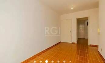 Imagem 7: Apartamento térreo com pátio de 1 dormitório no bairro Cristal