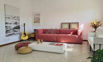 Imagem 2: Casa em condomínio com 4 quartos e 2 Suítes com 458 metros 2 Jardim Botânico em Sousas