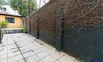 Imagem 2: Sobrado 240 m2 úteis 370 m2 de terreno 14 metros de frente próximo Hospital das Clínicas