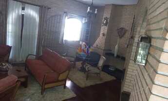 Imagem 7: LINDA CASA NO PARQUE DO CARMO COM 3 DORMITÓRIOS SENDO UMA SUITE MASTER COM JARDINM DE INVE