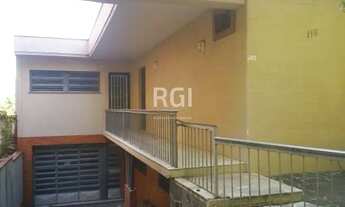 Imagem 3: Casa para Venda - 250m², 3 dormitórios, 2 vagas - Petrópolis