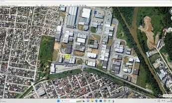 Imagem 3: Galpao de 1086 metros quadrados com 7 docas mais 2mil de terreno para área de manobra