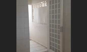 Imagem 7: Casa Fundos para aluguel possui 60 metros quadrados com 1 quarto