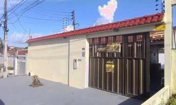 Imagem 1: Casa no Conjunto Versalles, no Bairro Planalto, ótima localização. Aceita Financiamento