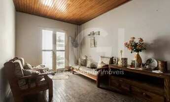 Imagem 3: Casa composta por seis(6) dormitórios, no bairro Passo da Areia em Porto Alegre/RS