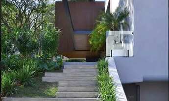 Imagem 4: Linda casa de esquina, em desejado Condomínio de Alphaville! 537 m² com 4 suítes! Lindo Pa