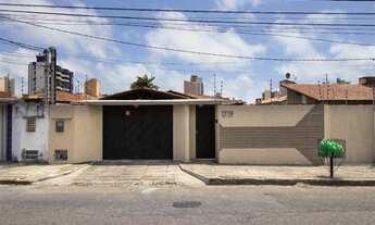 Imagem 2: Casa Espetacular em Capim Macio