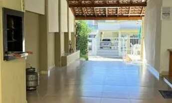 Imagem 7: Casa para venda possui 100 metros quadrados com 3 quartos em Bombas - Bombinhas - SC