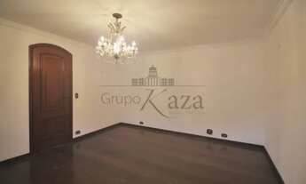 Imagem 6: Sobrado em Rua Fechada - Jardim Paulo para aluguel e venda com 240 metros com 3 quartos