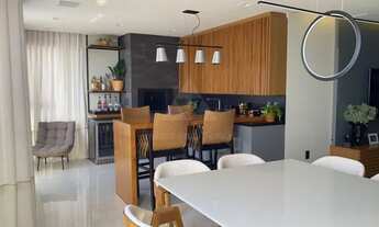 Imagem 5: APARTAMENTO À VENDA COM 3 DORMITÓRIOS, SENDO 3 SUÍTES, 140m², R$2.800.000,00, BAIRRO CENT