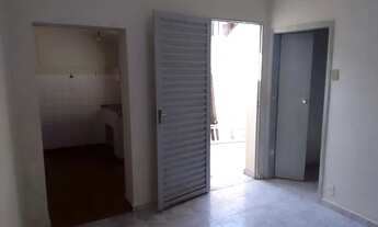 Imagem 5: Casa compacta e aconchegante para locação, no bairro Belenzinho, situado na zona leste d