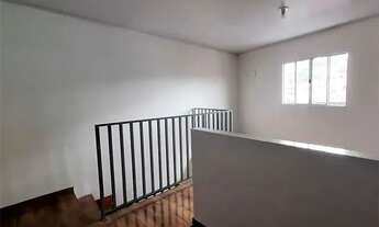 Imagem 5: Quot;Conforto e Praticidade: Seu Lar Reformado! Alugue já uma casa com 1 dormitório e 1 s