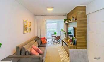 Imagem 2: Apartamento de 2 dormitórios (1 suíte) e 2 vagas de garagem à venda no Itacorubi