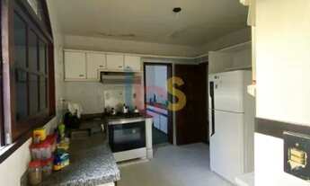 Imagem 5: Alugo Casa Ampla com Dois Pavimentos