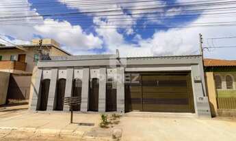 Imagem: Casa Térrea no Bairro Vila Alba