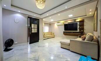 Imagem 3: Sobrado com 4 quartos, 2 suítes, piscina, no Boqueirão em Santos