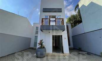 Imagem 3: Prédio comercial para locação na Vila Madalena, 3 salas, 4 banheiros, 7 vagas, 137m² de ár