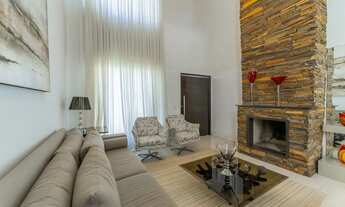 Imagem 2: Casa no Condomínio La Villette, 03 Quartos, 04 Vagas, Quintal, Santa Felicidade, Curitiba