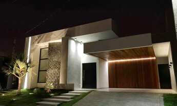 Imagem 5: Casa ampla e sofisticada de Condomínio à Venda em Chácaras Aeroporto, Maringá