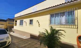 Imagem 6: Casarão amplo com casa anexa nos fundos - 4 quartos total pertinho da Dutra