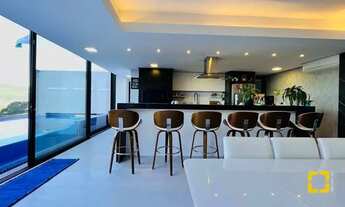 Imagem 7: Casa na Trindade com 4 dormitórios com vista espetacular, moderna e requintada