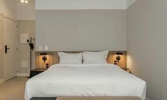 Imagem 6: Lindo estúdio com varanda ( próximo à beira mar de Florianópolis