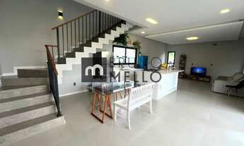 Imagem 6: CASA INDIVIDUAL COM 4 DORMITÓRIOS NO VILLA PAMPLONA, RIO TAVARES, FLORIPA