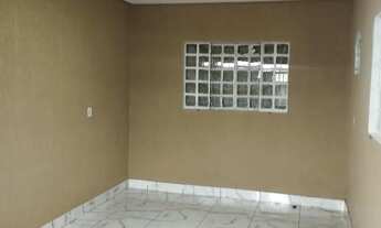 Imagem 2: Qd 804 Recanto das emas ótima casa 3 quartos sendo um suíte