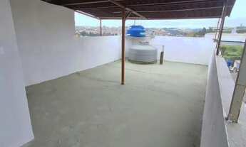 Imagem 2: Casa de 02 cômodos com quintal individual, localizado em Avenida com todos tipos de comérc